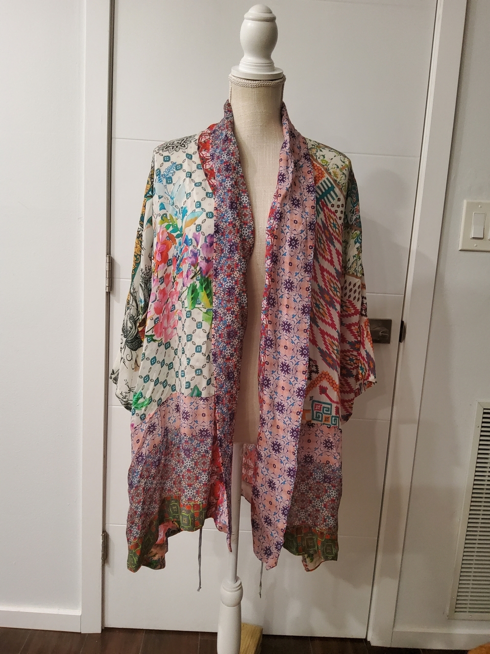 Johnny Was Multicolor Floral Kimono